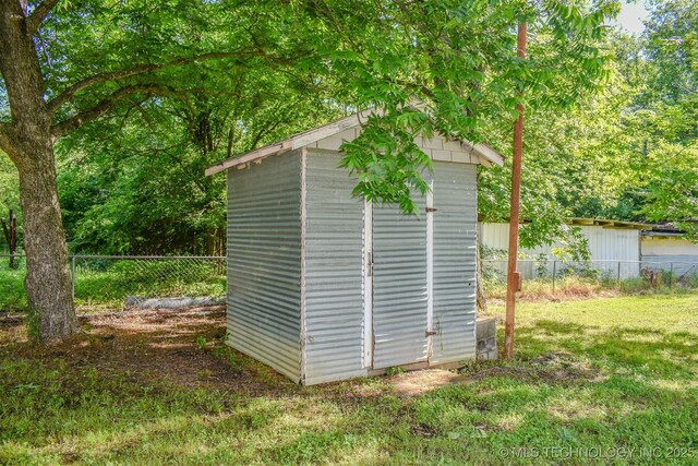 604 W Foster St, Hugo, OK 74743 - photo 28