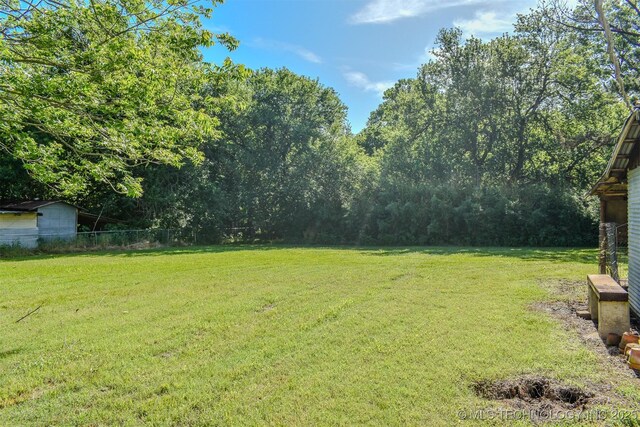 604 W Foster St, Hugo, OK 74743 - photo 31
