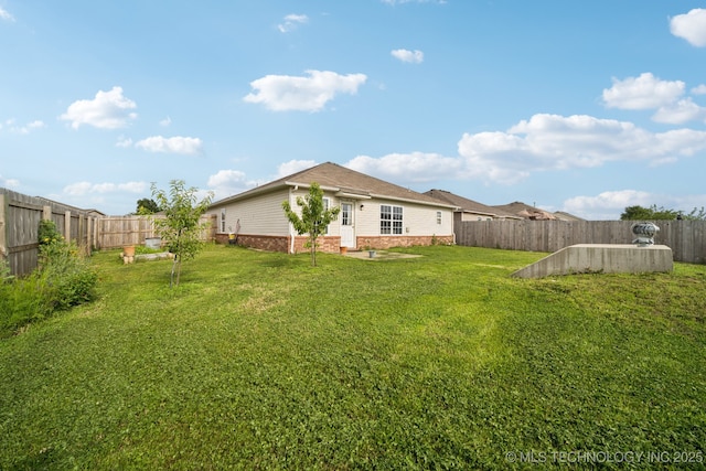 510 S Creek St, Skiatook, OK 74070 - view of yard