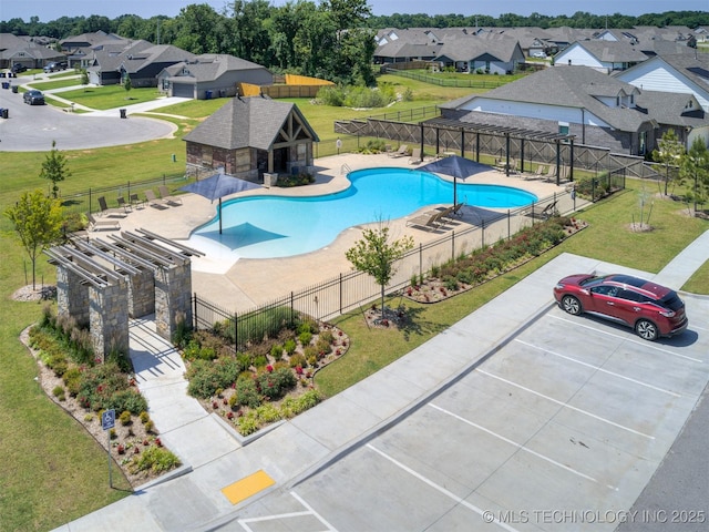 7221 S Indianwood Ave, Broken Arrow, OK 74011 - community pool featuring a residential view and a patio area