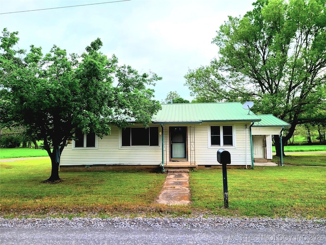 1950 Cedar Bluff Rd, Fort Gibson, OK 74434 - ranch-style house featuring crawl space, a front lawn, and metal roof