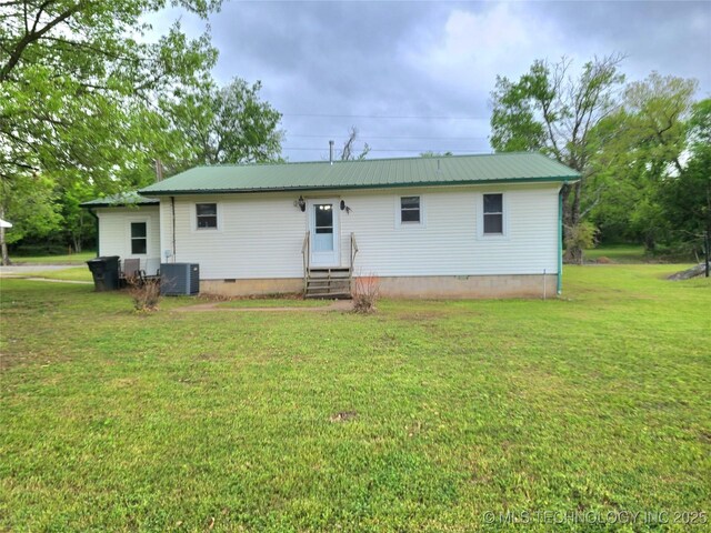 1950 Cedar Bluff Rd, Fort Gibson, OK 74434 - back of property featuring entry steps, crawl space, central AC, a yard, and metal roof