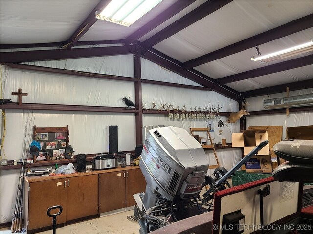 1950 Cedar Bluff Rd, Fort Gibson, OK 74434 - view of garage