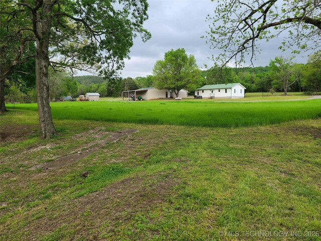 1950 Cedar Bluff Rd, Fort Gibson, OK 74434 - view of green lawn