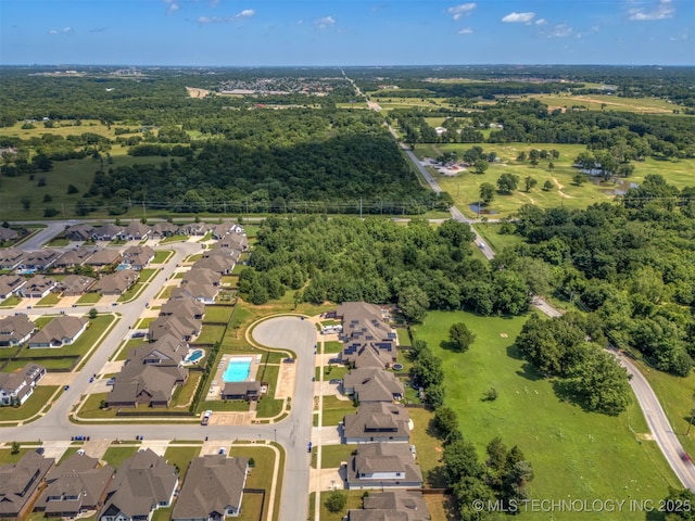 6705 S Palm Ave, Broken Arrow, OK 74011 - aerial view of property and surrounding area with nearby suburban area