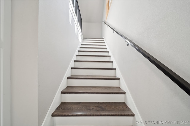 20119 E Willis Rd, Tahlequah, OK 74464 - view of stairway