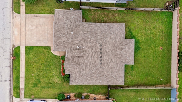 9241 N 144th E Ave, Owasso, OK 74055 - aerial view of property and surrounding area
