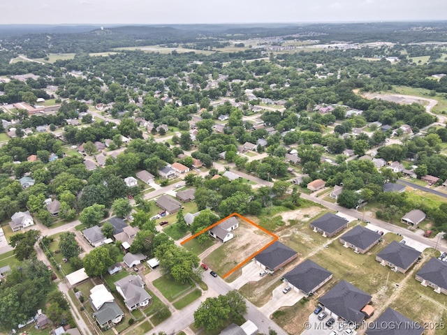 206 S Mounds St, Sapulpa, OK 74066 - aerial view of residential area featuring property parcel outlined