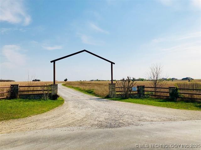 14 2700th Rd, Ochelata, OK 74051