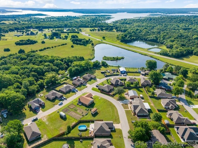 233 Murray Pl, Mannford, OK 74044 - aerial perspective of suburban area with a large body of water