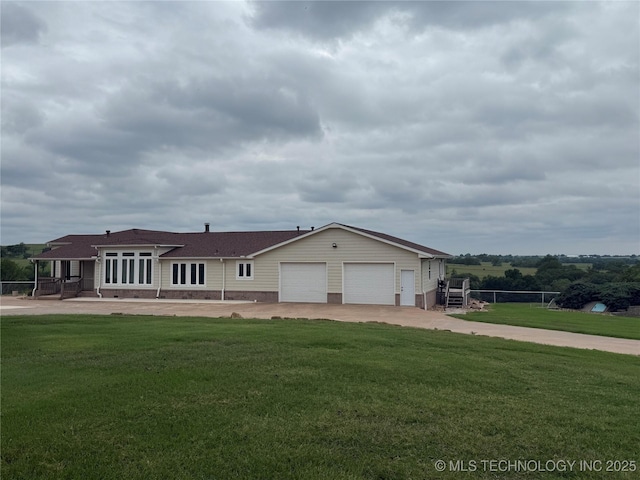 4418 N Little, Cushing, OK 74023 - single story home featuring a garage and driveway