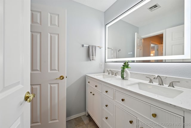 11586 S 66th E Ave, Bixby, OK 74008 - full bath with double vanity and baseboards