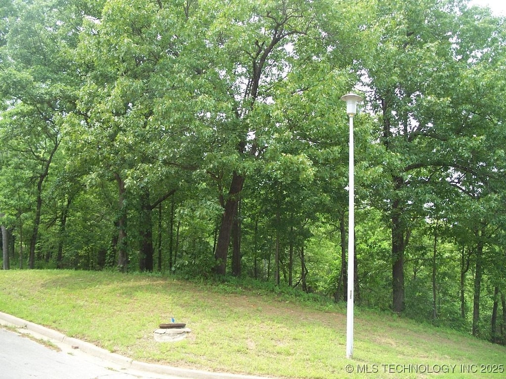 N Woodland Pl, Sand Springs, OK 74063