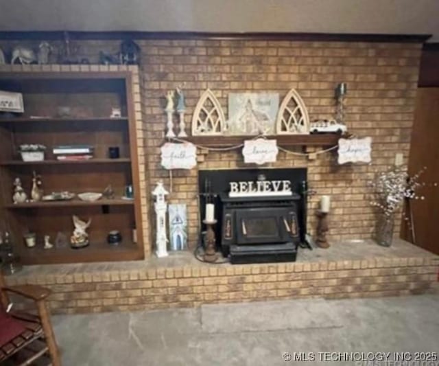 5616 Stonecreek, Durant, OK 74701 - detailed view of a wood stove