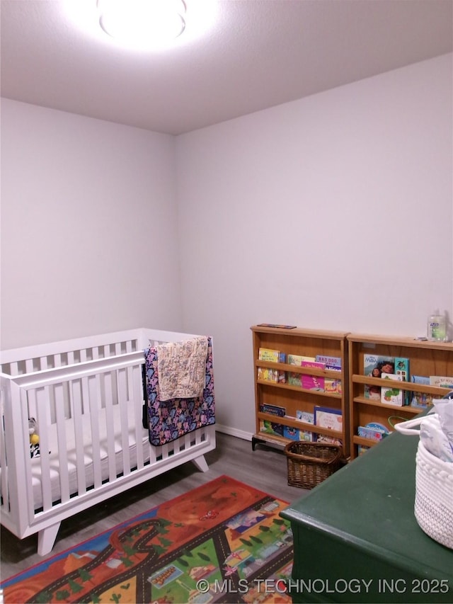 7882 E 132nd Pl S, Bixby, OK 74008 - bedroom featuring wood finished floors and baseboards
