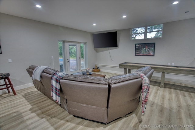 18341 W Woodhaven, Cookson, OK 74427 - living room with recessed lighting, baseboards, and wood finished floors