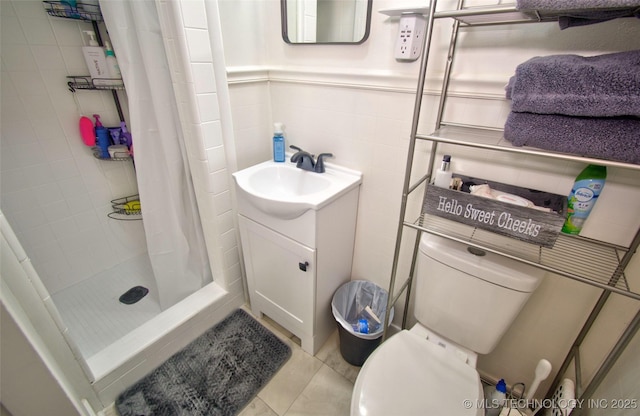 120 S Camden St, Muskogee, OK 74403 - full bath featuring a shower stall, toilet, vanity, and tile patterned floors