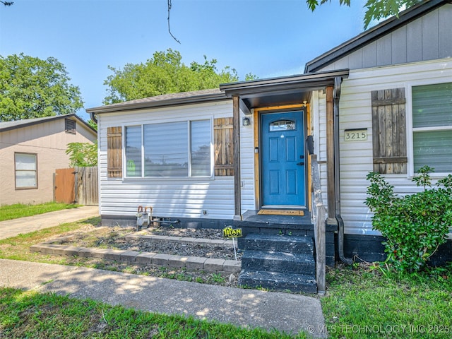 3215 W 41st St, Tulsa, OK 74107 - view of doorway to property