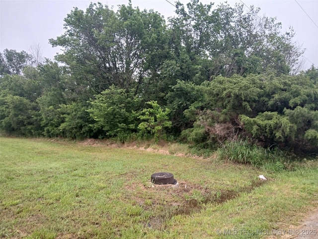E Shawnee Ave, Nowata, OK 74048