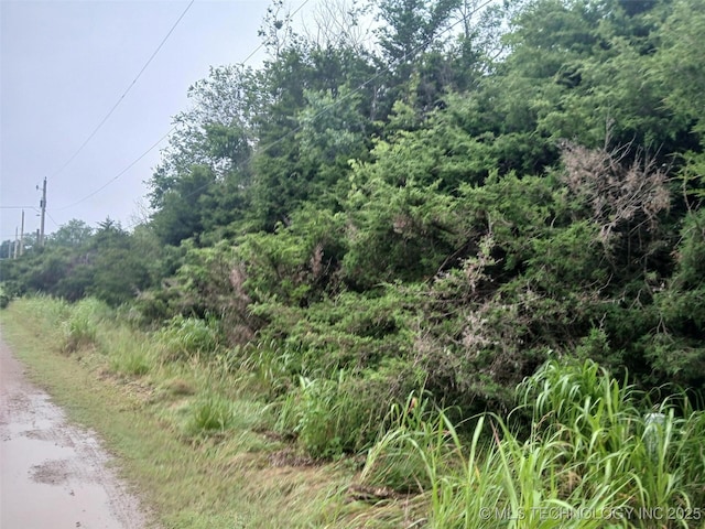 E Shawnee Ave, Nowata, OK 74048