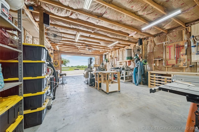 31102 S 4190th Rd, Inola, OK 74036 - garage with a workshop area