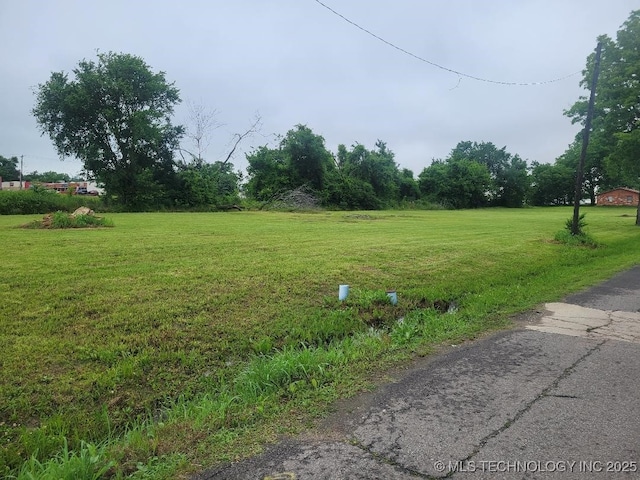 B St, Eufaula, OK 74432