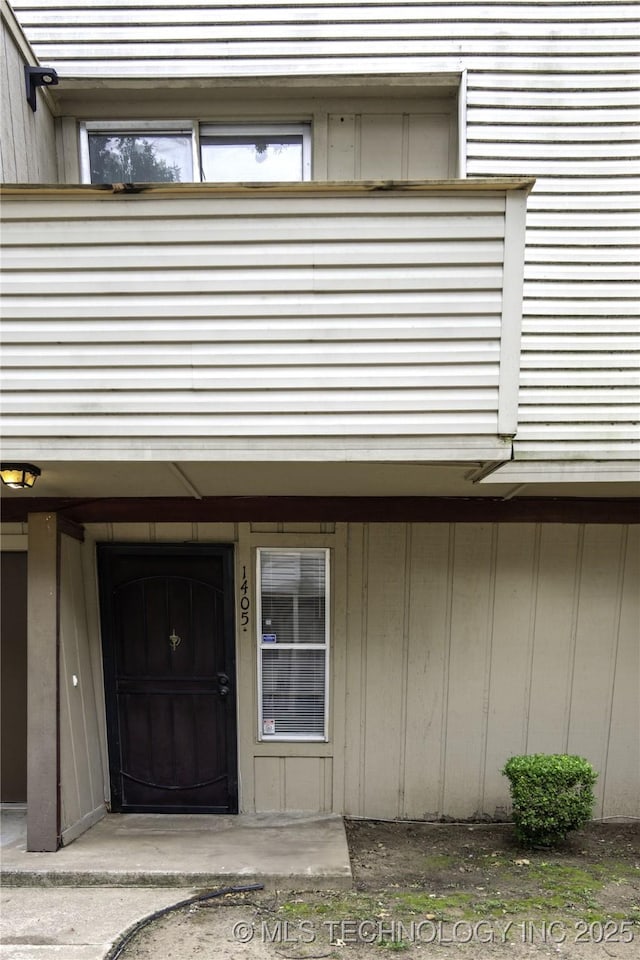 2213 E 67th St Unit 1405, Tulsa, OK 74136 - view of doorway to property