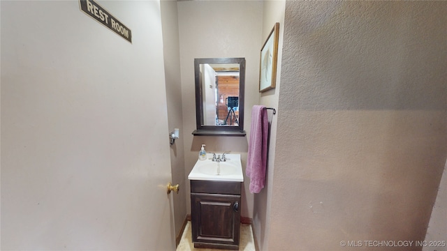 10815 State Highway 19, Ada, OK 74820 - bathroom with vanity