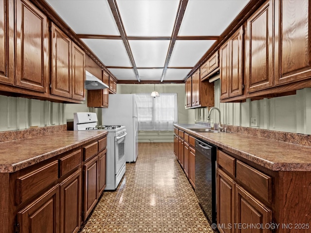 512 W 20th, Bartlesville, OK 74003 - kitchen featuring white gas range oven, black dishwasher, a sink, and dark countertops
