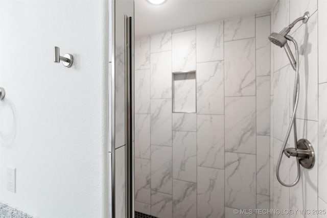 2621 S Catalayah Ln, Claremore, OK 74019 - full bath with a shower stall