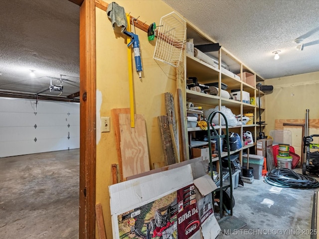 1800 SE Polaris Dr, Bartlesville, OK 74006 - garage featuring a garage door opener