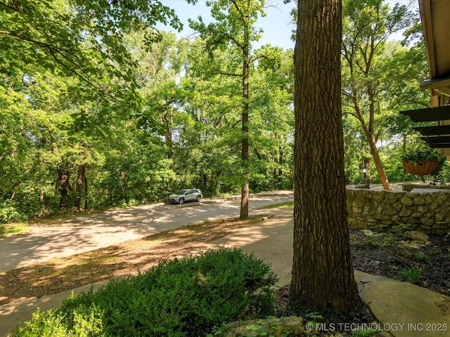 1800 SE Polaris Dr, Bartlesville, OK 74006 - view of yard