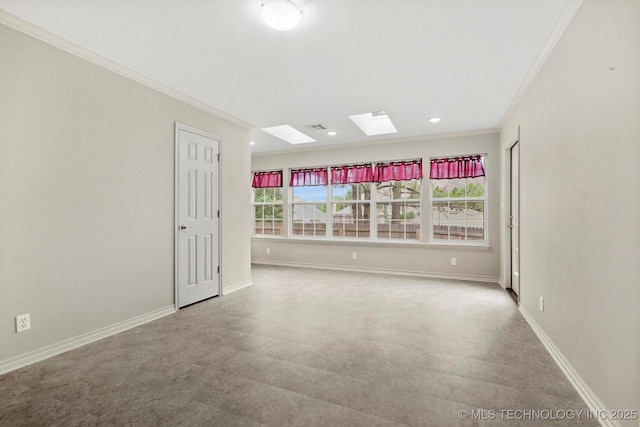 9926 S 79th E Ave, Tulsa, OK 74133 - empty room with crown molding, baseboards, a skylight, and recessed lighting