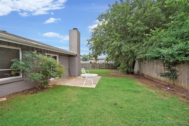 7630 E 54th Pl, Tulsa, OK 74145 - fenced backyard featuring a patio