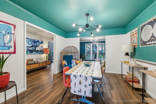 6717 E 99th St, Tulsa, OK 74133 - dining room featuring a chandelier, crown molding, wood finished floors, and baseboards