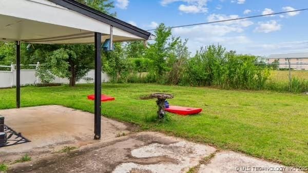 7450 N 117th E Ave, Owasso, OK 74055 - view of yard with a patio area