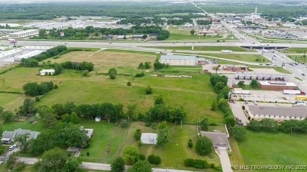 7450 N 117th E Ave, Owasso, OK 74055 - bird's eye view