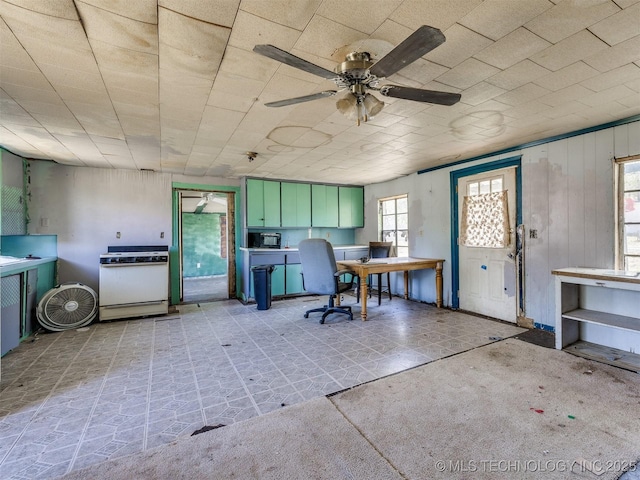 31229 E 682nd Rd, Wagoner, OK 74467 - office featuring a ceiling fan