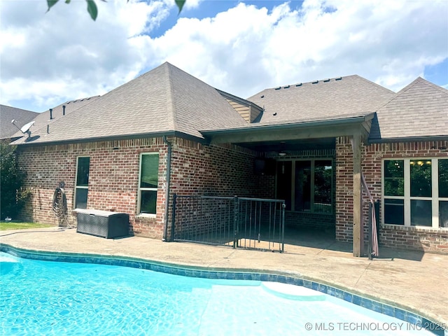 2508 E 140th Pl S, Jenks, OK 74008 - swimming pool featuring a patio