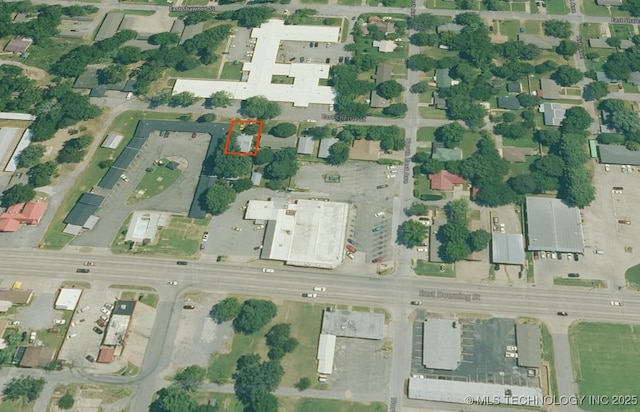 619 E Cherrie St, Tahlequah, OK 74464 - aerial view of property and surrounding area