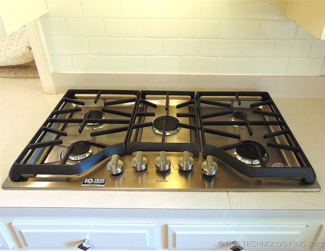 2619 E 47th St, Tulsa, OK 74105 - detailed view of stainless steel gas cooktop