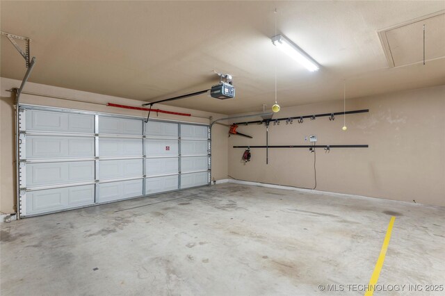 4675 E 144th Pl S, Bixby, OK 74008 - garage featuring a garage door opener