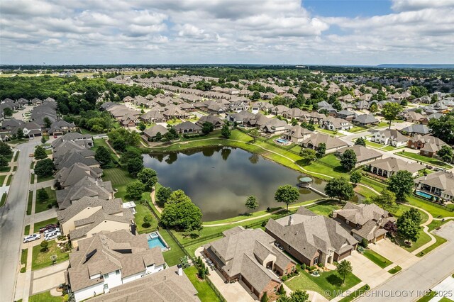 3805 S Tamarack Ave, Broken Arrow, OK 74011 - aerial view of property and surrounding area with nearby suburban area and a large body of water