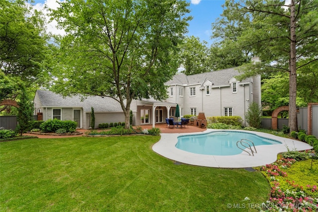 2508 Terwilleger Blvd, Tulsa, OK 74114 - view of swimming pool with a patio area