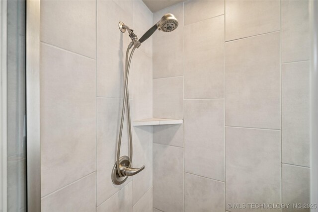 10350 E 122nd St S, Bixby, OK 74008 - bathroom view of tiled shower