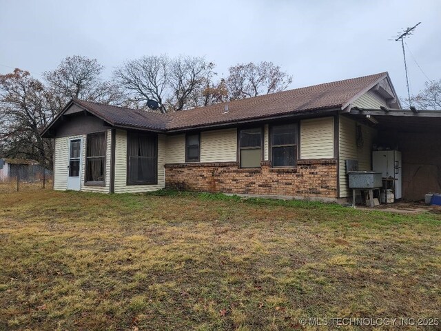 409612 E 1115th Rd, Eufaula, OK 74432 - photo 1