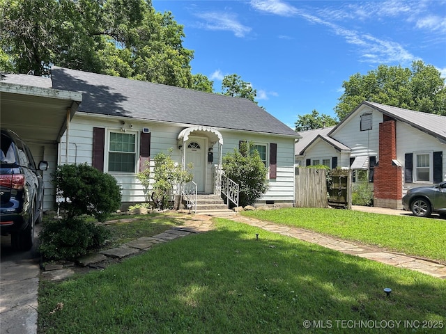 1610 Hayes St, Muskogee, OK 74403 - bungalow-style house with entry steps, roof with shingles, and crawl space