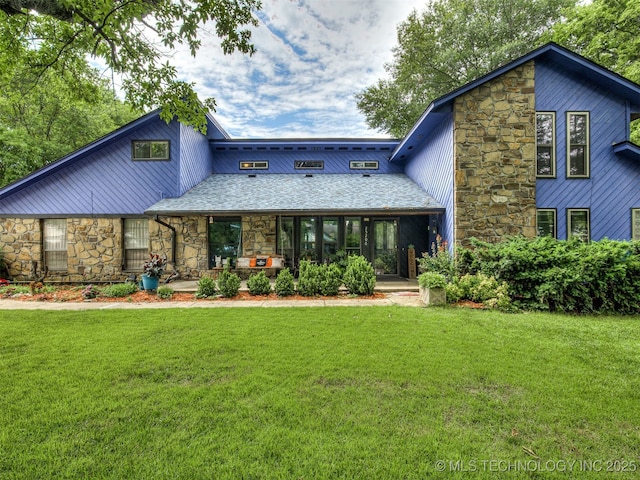 25206 E 64th St, Broken Arrow, OK 74012 - mid-century modern home with stone siding and a front lawn