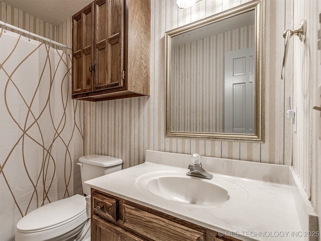 25206 E 64th St, Broken Arrow, OK 74012 - full bath featuring wallpapered walls, vanity, a shower with curtain, toilet, and a textured ceiling