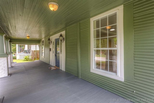 637 S Mounds St, Sapulpa, OK 74066 - view of porch
